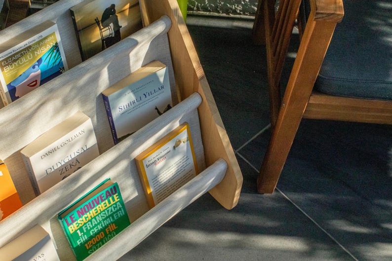 Montessori Style Wooden Book Rack with Front-Facing Display in 2 Sizes